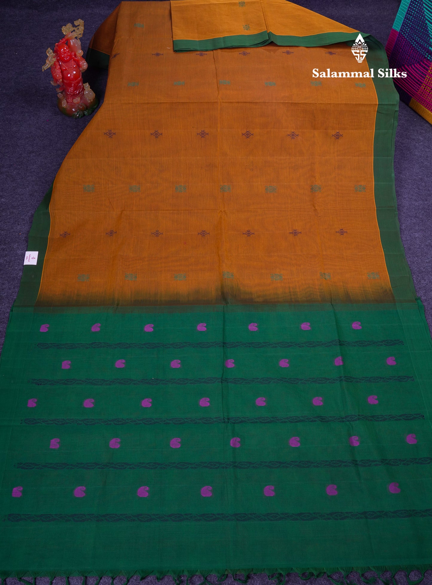 Beautiful Mustard Yellow Thread Work Butta Handloom Pure Cotton Saree With Contrast Saffire Green Blouse