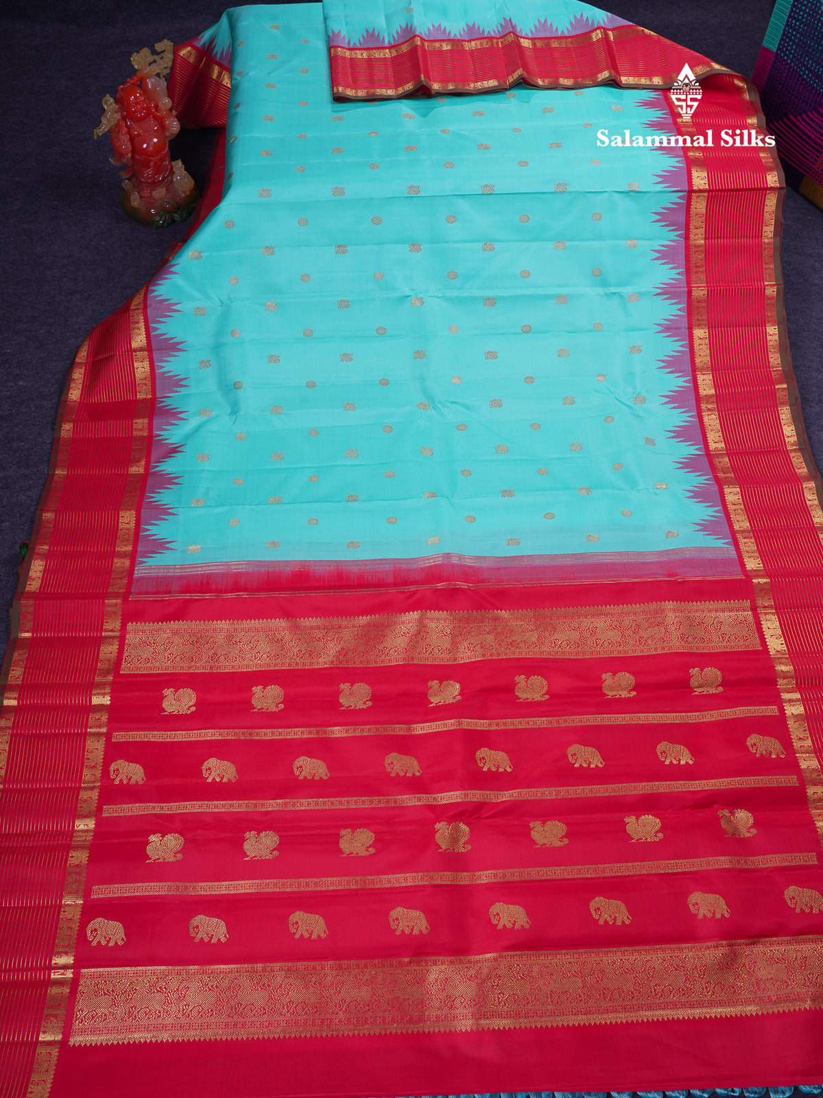 Beautiful Rexona Mayil & Chakaram Buttas Pure Kanjivaram Silk Saree Pure Zari with Contrast Chilly Red Traditional Temple Border