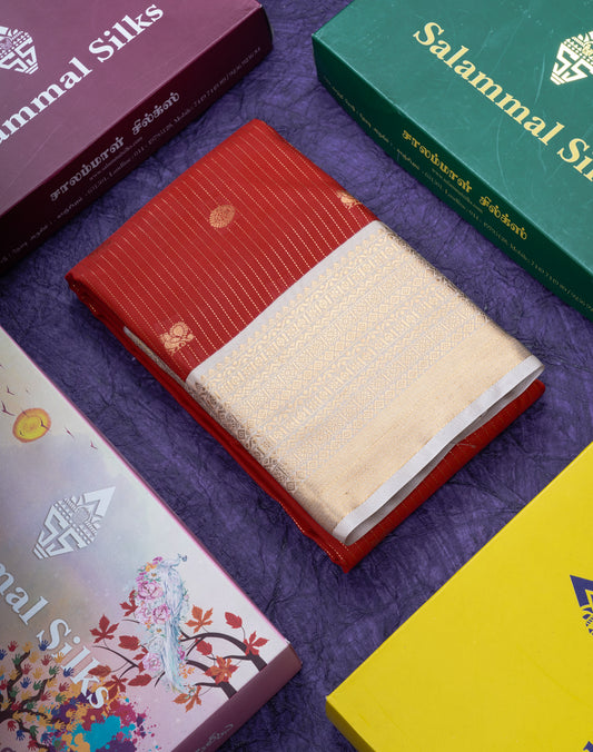 Dual Tone Reddish Maroon Semi Silk Saree With Contrast Beige Border