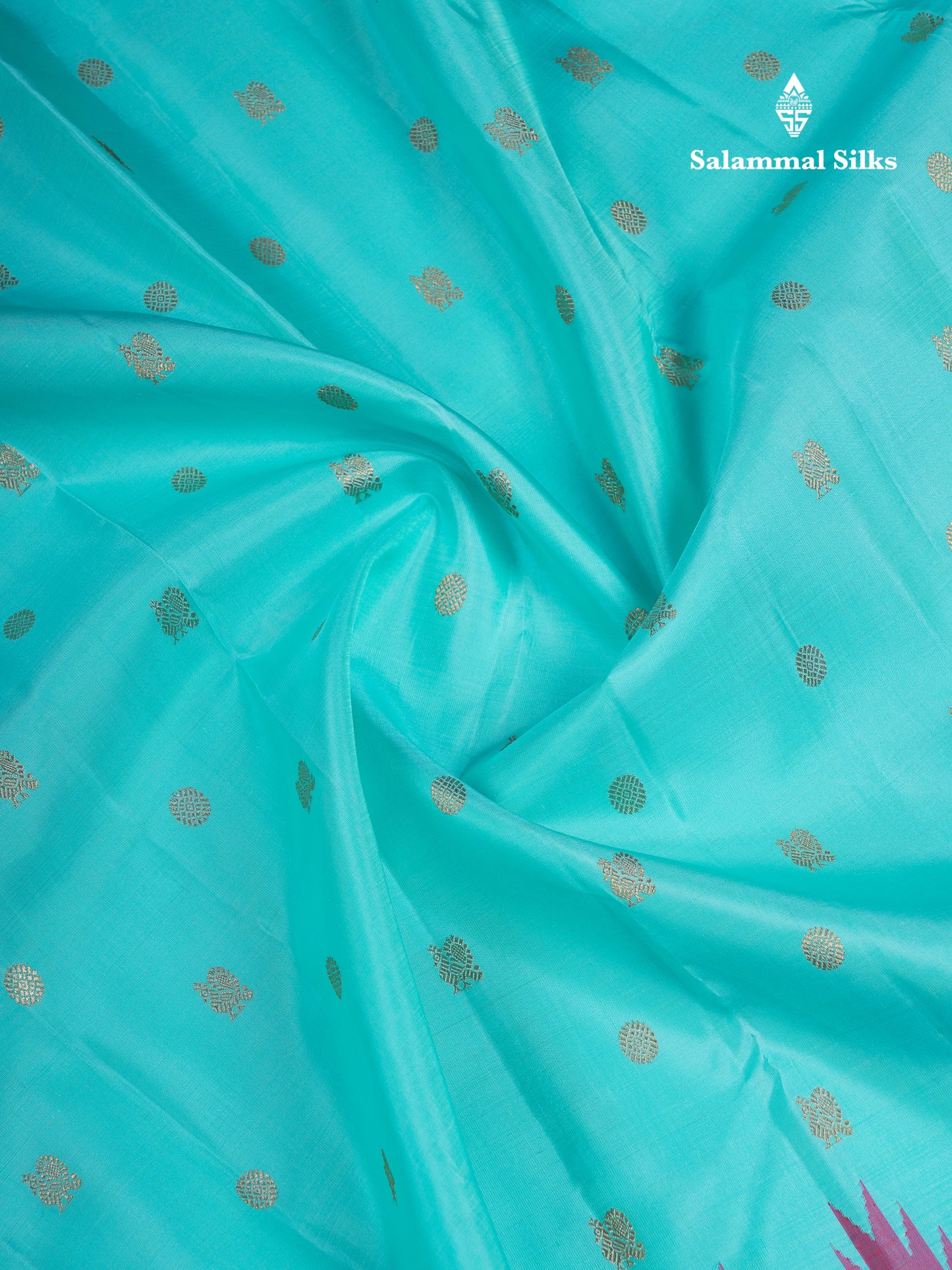 Beautiful Rexona Mayil & Chakaram Buttas Pure Kanjivaram Silk Saree Pure Zari with Contrast Chilly Red Traditional Temple Border