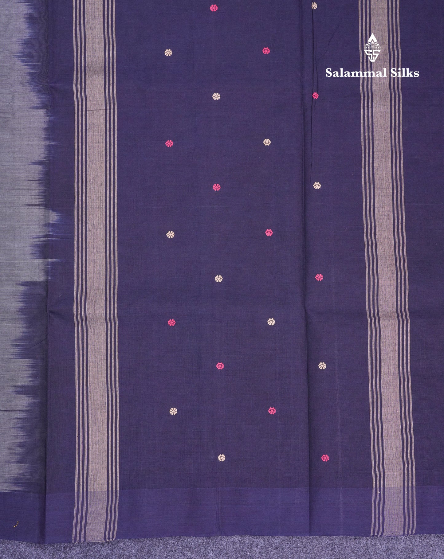 Beautiful Grey Thread Work Butta Handloom Pure Cotton Saree With Contrast Navy Blue Blouse