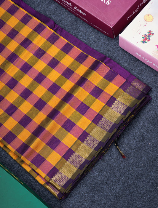 Beautiful Paalum Pazham Checks Handloom Pure Silk Cotton Saree With Traditional Small Border