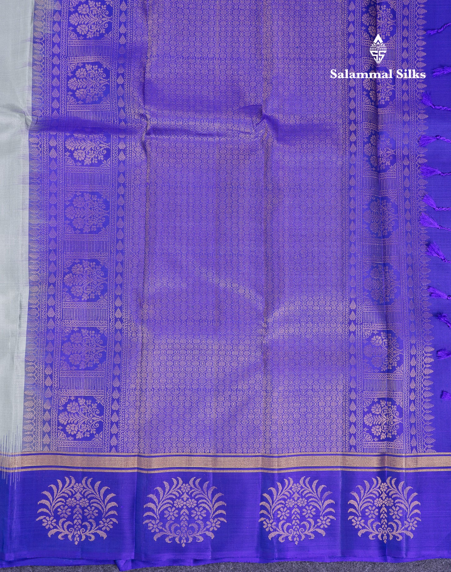 Beautiful Dual Tone Rexona Green Pure Kanjivaram Silk Saree With Contrast Navy Blue Fancy Border