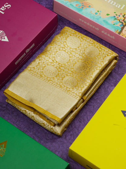 Beautiful Parrot Green Grand Tissue Banaras Fancy Saree With Self Border