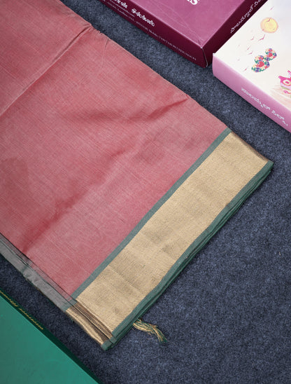Onion Pink Pure Silk Cotton Saree With Contrast Light Green Blouse