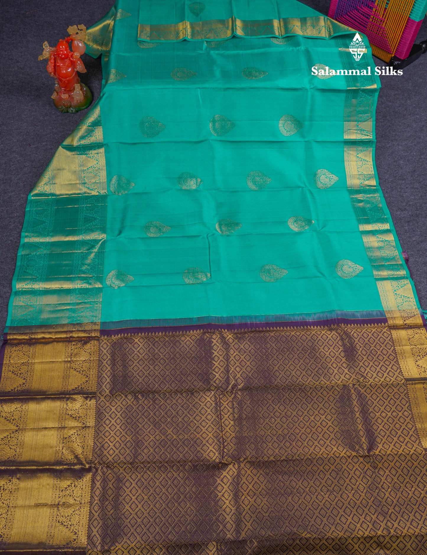 Beautiful Sea Green Pure Kanjivaram Silk Saree With Traditional Evening Morning Border