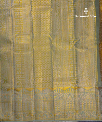 Beautiful Light Green Tissue Bridal Pure Kanjivaram Silk Saree With Contrast Moss Green Fancy Border