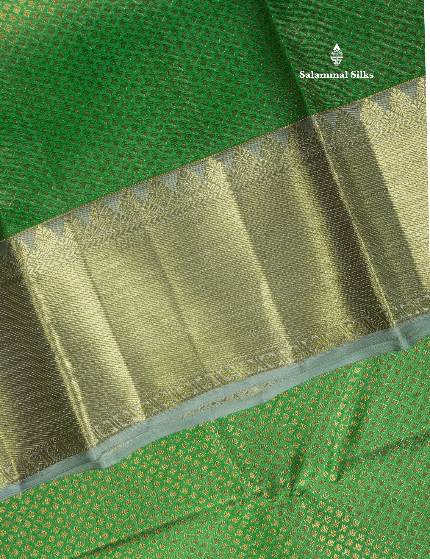 Grand Green Beautiful Bridal Pure Kanjivaram Silk Saree With Light Grey Evining Morning Border