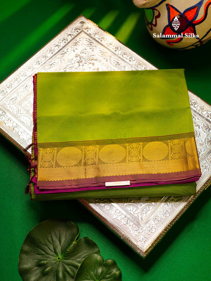Parrot Green Plain Pure Silk Cotton Saree With Contrast Vadamalli Traditional Border