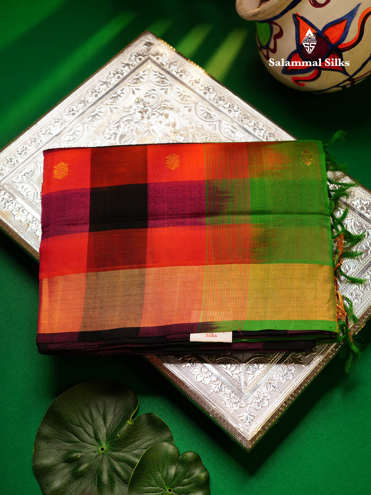Beautiful Paalum Pazham Checks Pure Silk Cotton Saree With Contrast Parrot Green Blouse