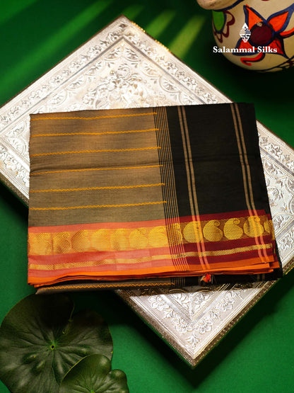 Beautiful Elephant Grey Semi Silk Cotton Saree With Contrast Maroon Blouse