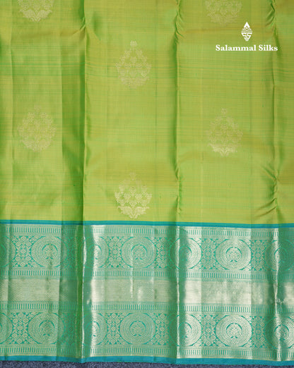 Dual Tone Parrot Green Pure Kanjivaram Silk Saree With Contrast Sapphire Green Long Border