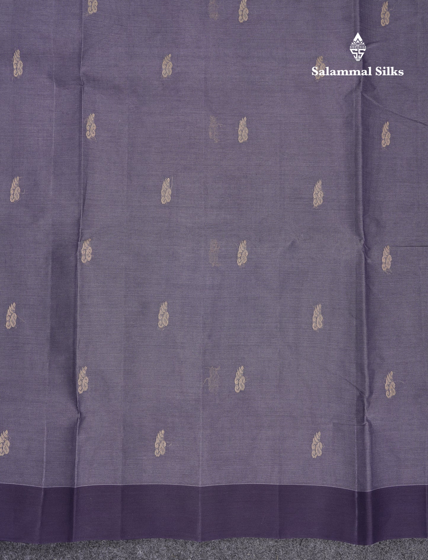 Beautiful Blueish Grey Thread Work Butta Handloom Pure Cotton Saree With Contrast Navy Blue Blouse