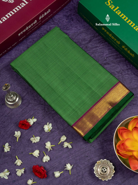 Kanjivaram Beautiful Green Plain Pure Silk Saree With Small Magenta Border
