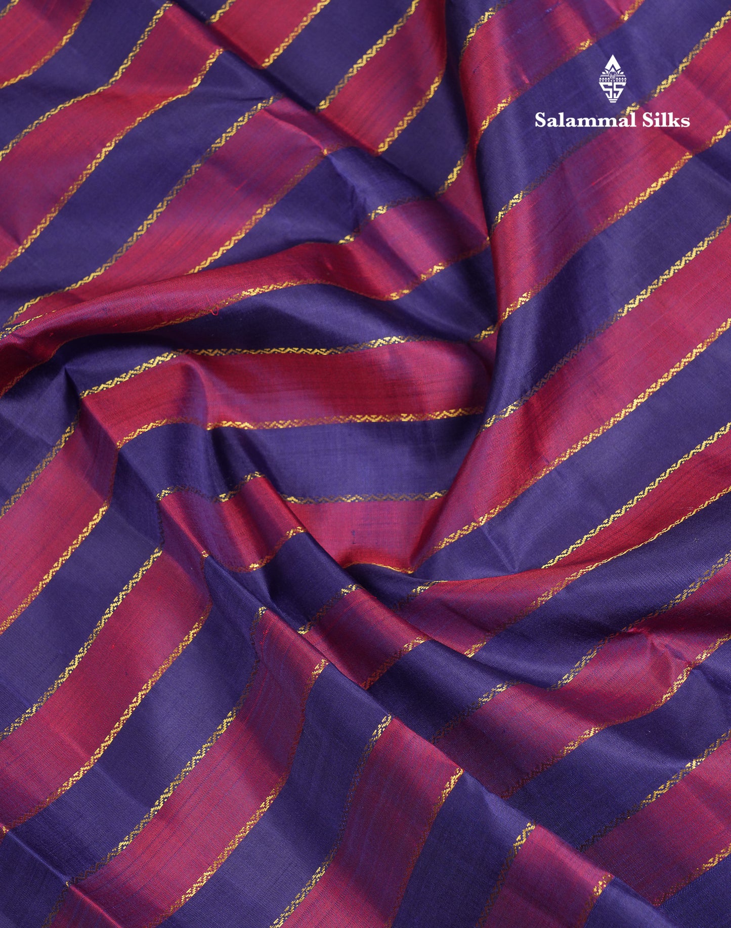 Beautiful Maroon & Navy Blue Pure Kanjivaram Silk Saree With Contrast Navy Blue Traditional Border