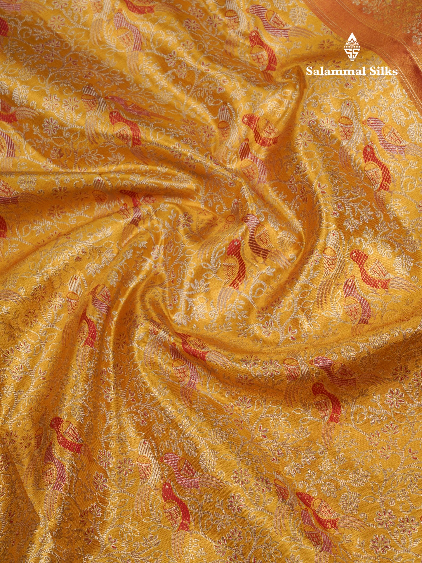 Beautiful Gold Tissue Bridal Pure Kanjivaram Silk Saree With Contrast Chilly Red Fancy Border