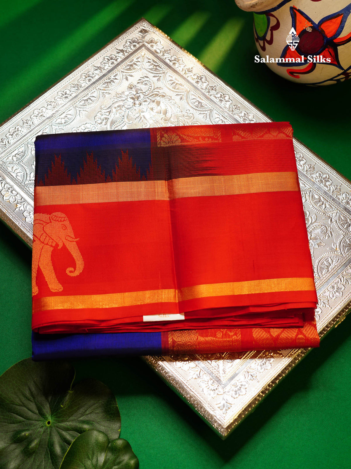 Beautiful Dual Tone Navy Blue Plain Pure Silk Cotton Saree With Contrast Red Traditional Border