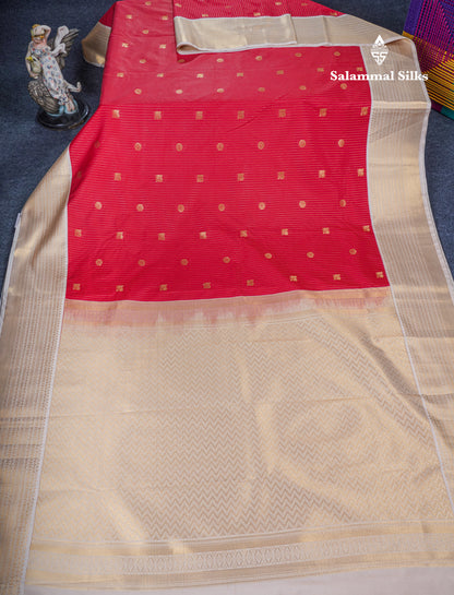 Dual Tone Reddish Maroon Semi Silk Saree With Contrast Beige Border