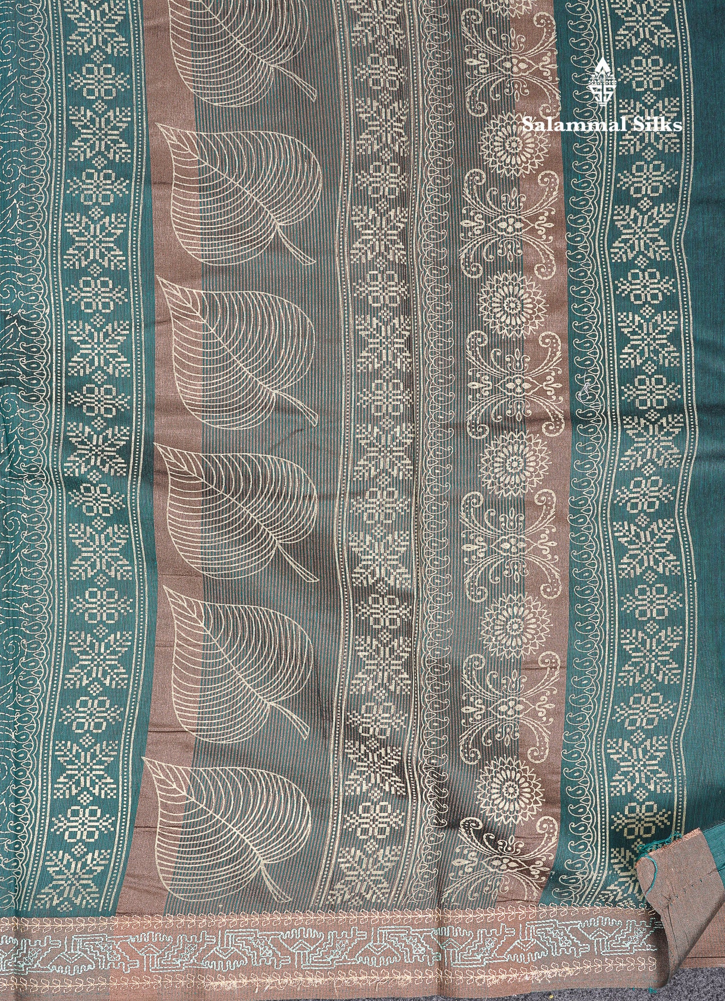Beautiful Peacock Blue Printed Cotton Mix Saree With Contrast Grey Embroidery Border