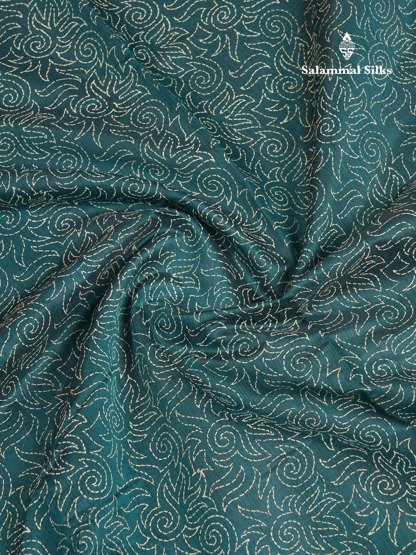 Beautiful Peacock Blue Printed Cotton Mix Saree With Contrast Grey Embroidery Border