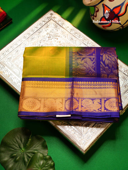 Beautiful Bottle Green Zari Checks Pure Silk Cotton Saree With Contrast Dual Tone Red Traditional Border