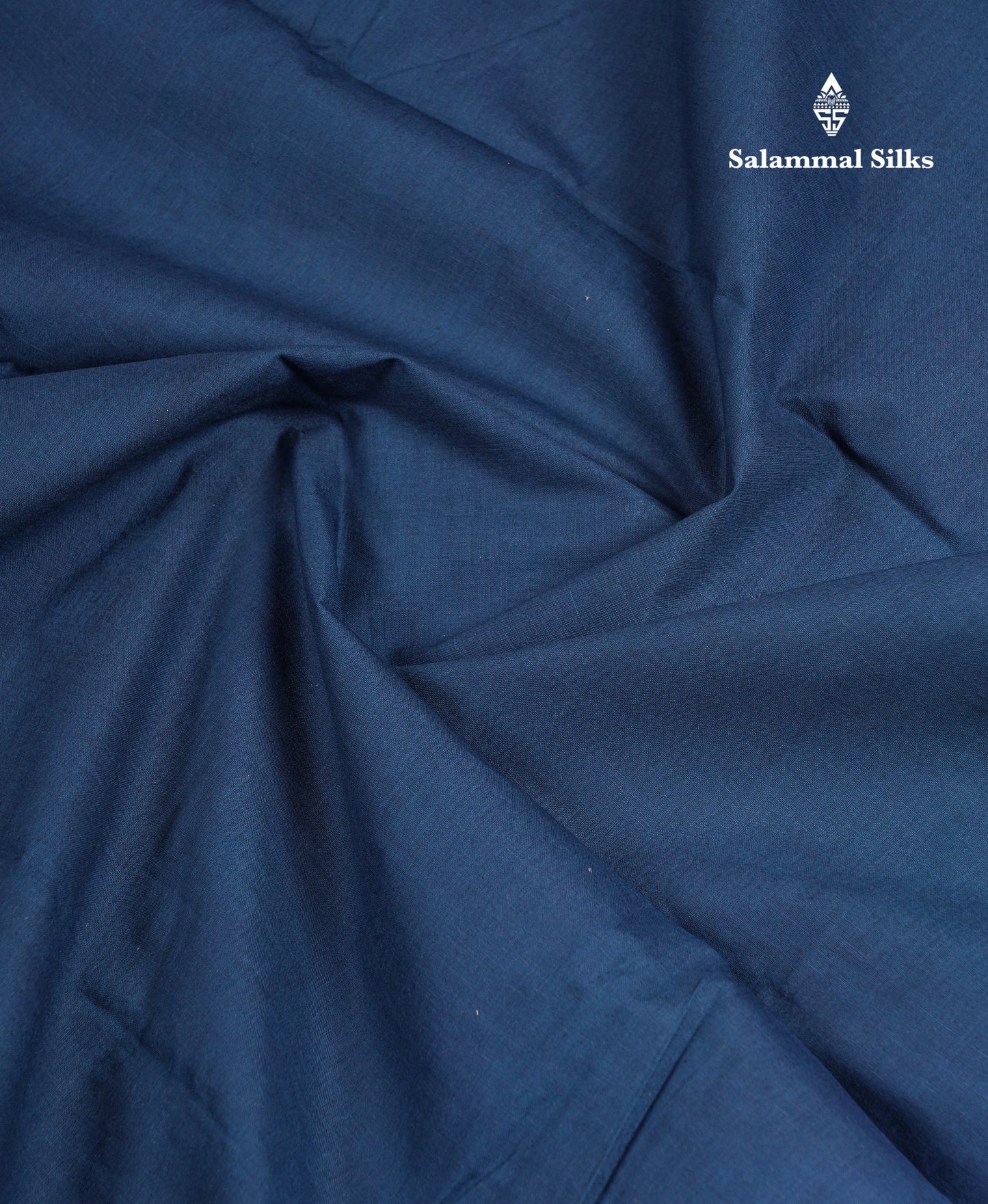 Beautiful Half White Plain Sungudi Cotton Saree With Contrast Bottle Green Traditional Long Border