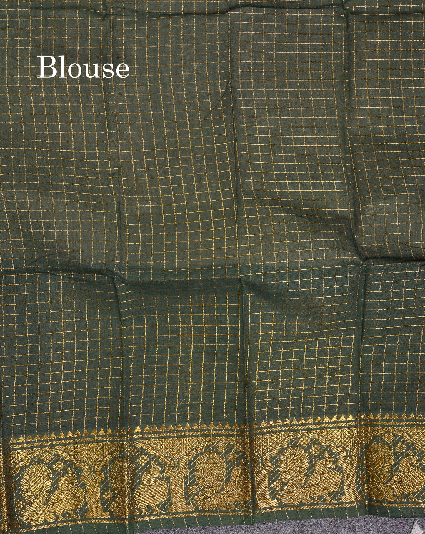 Beautiful Half White Plain Sungudi Cotton Saree With Contrast Bottle Green Traditional Long Border
