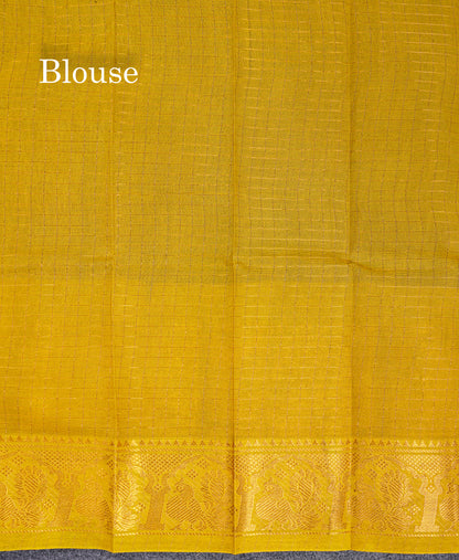 Beautiful Half White Plain Sungudi Cotton Saree With Contrast Bottle Green Traditional Long Border