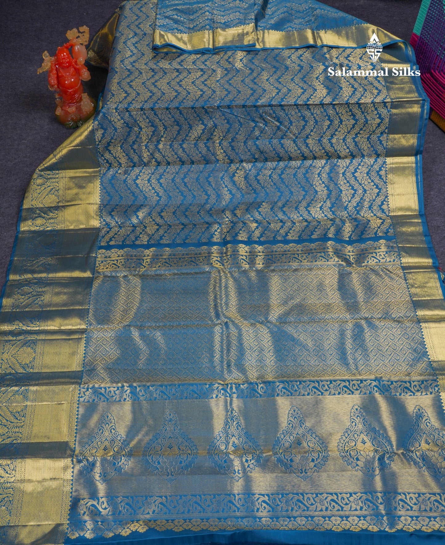 Beautiful Peacock Blue Bridal Pure Kanjivaram Silk Saree With Traditional Evening Morning Border