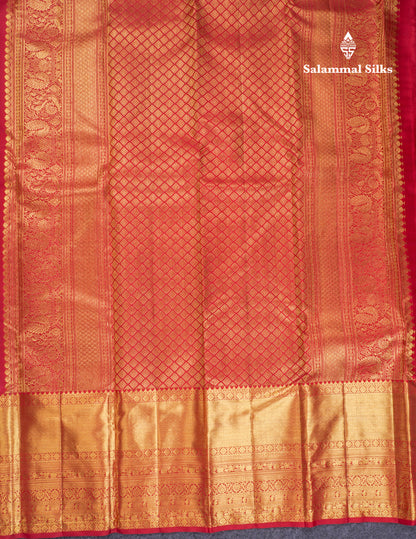Beautiful Maroon Bridal Pure Kanjivaram Silk Saree With Traditional Evening Morning Border