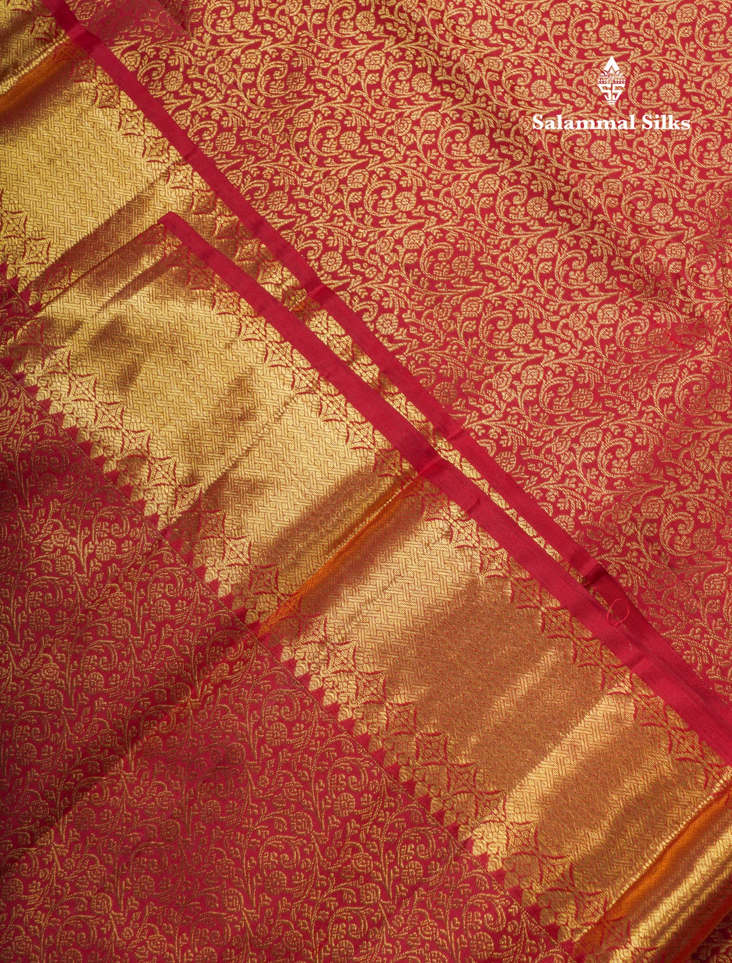 Beautiful Maroon Bridal Pure Kanjivaram Silk Saree With Traditional Evening Morning Border