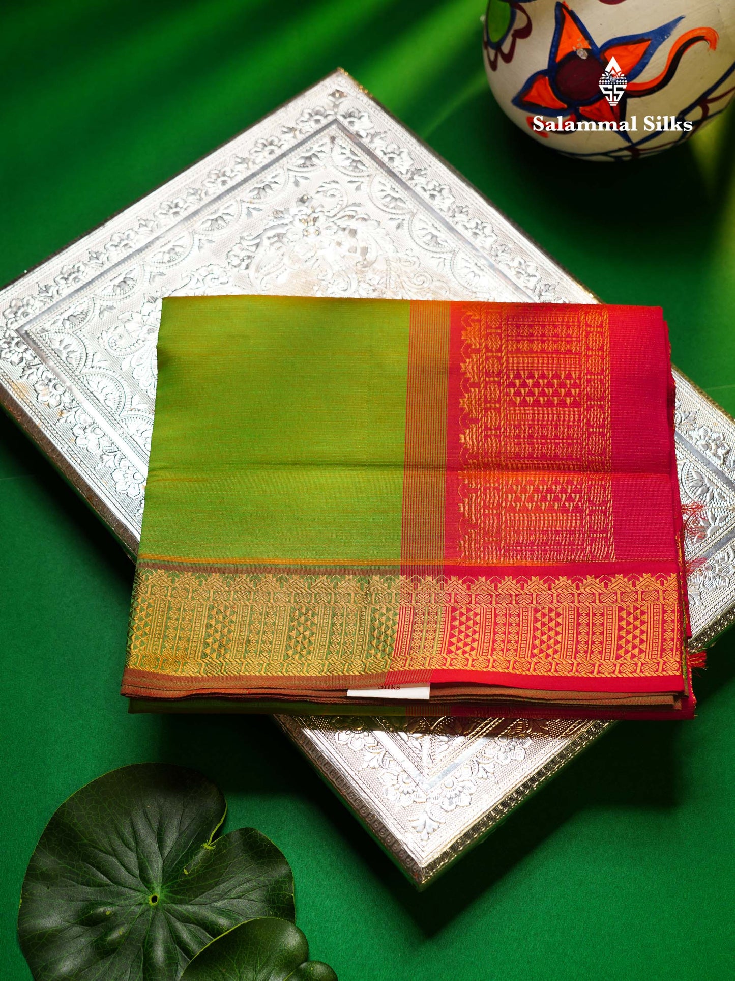Beautiful Parrot Green Vaira Oosi Lines Semi Silk Cotton Saree With Contrast Pink Blouse