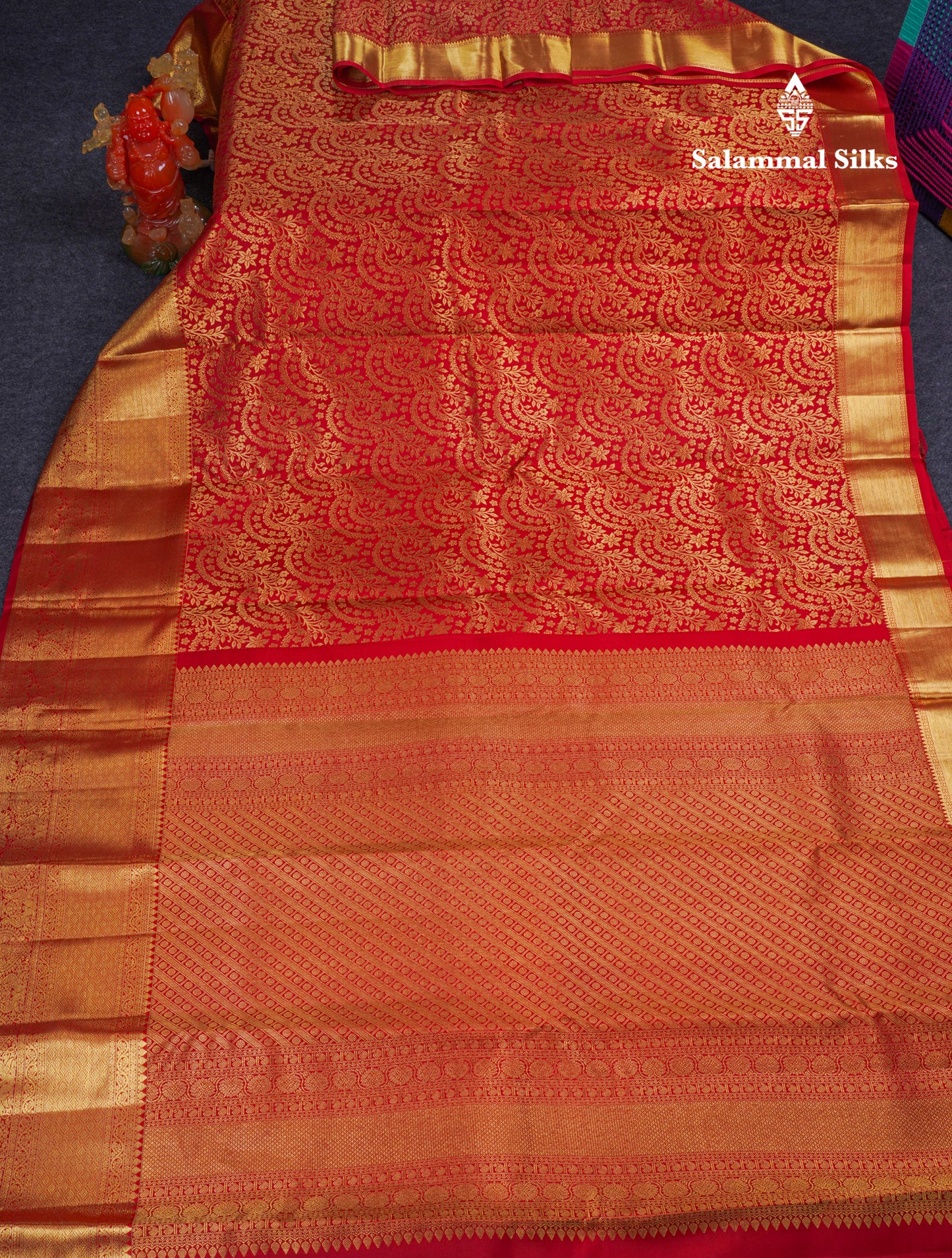 Beautiful Chilly Red Bridal Pure Kanjivaram Silk Saree With Traditional Evening Morning Border