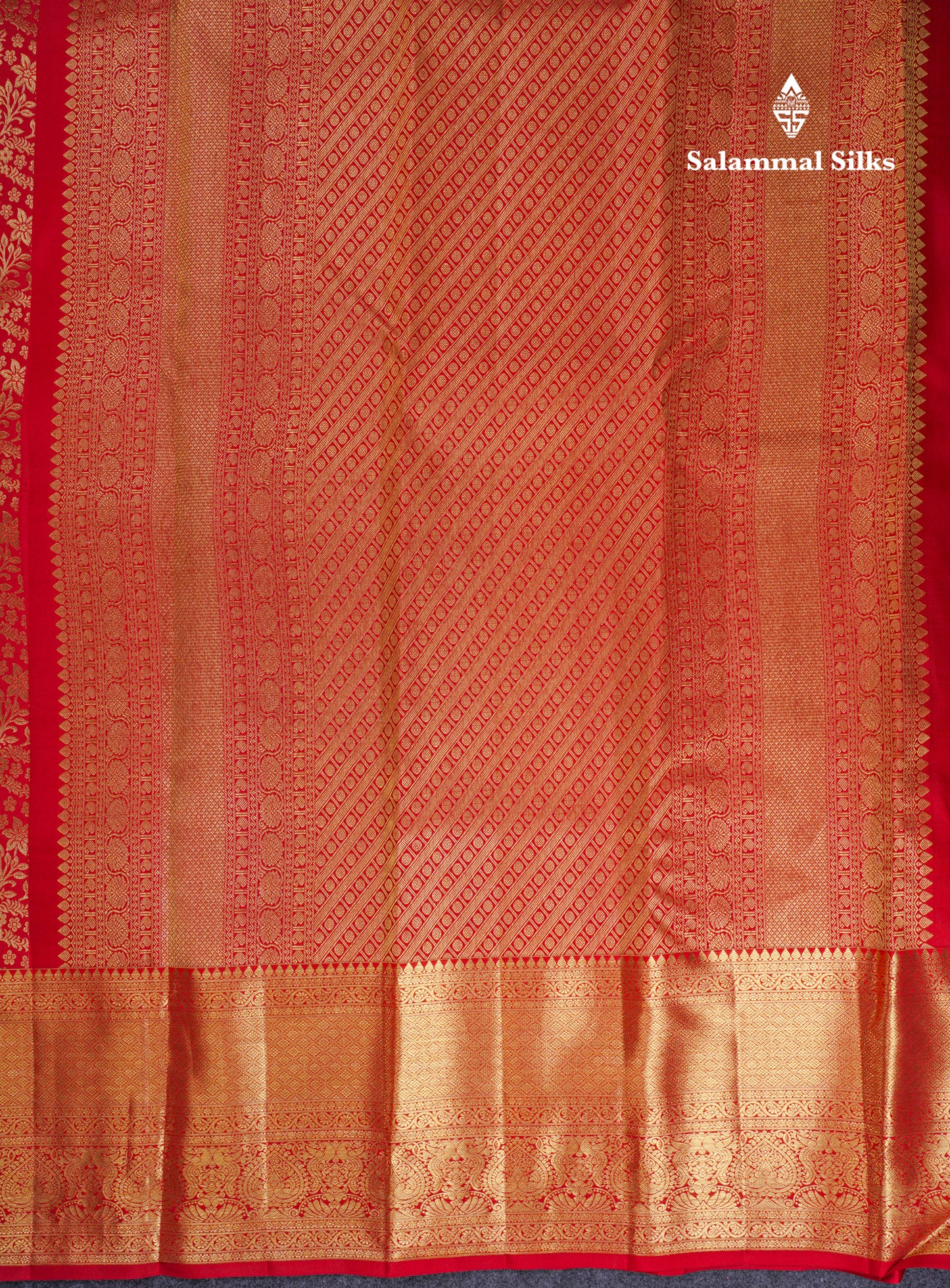 Beautiful Chilly Red Bridal Pure Kanjivaram Silk Saree With Traditional Evening Morning Border