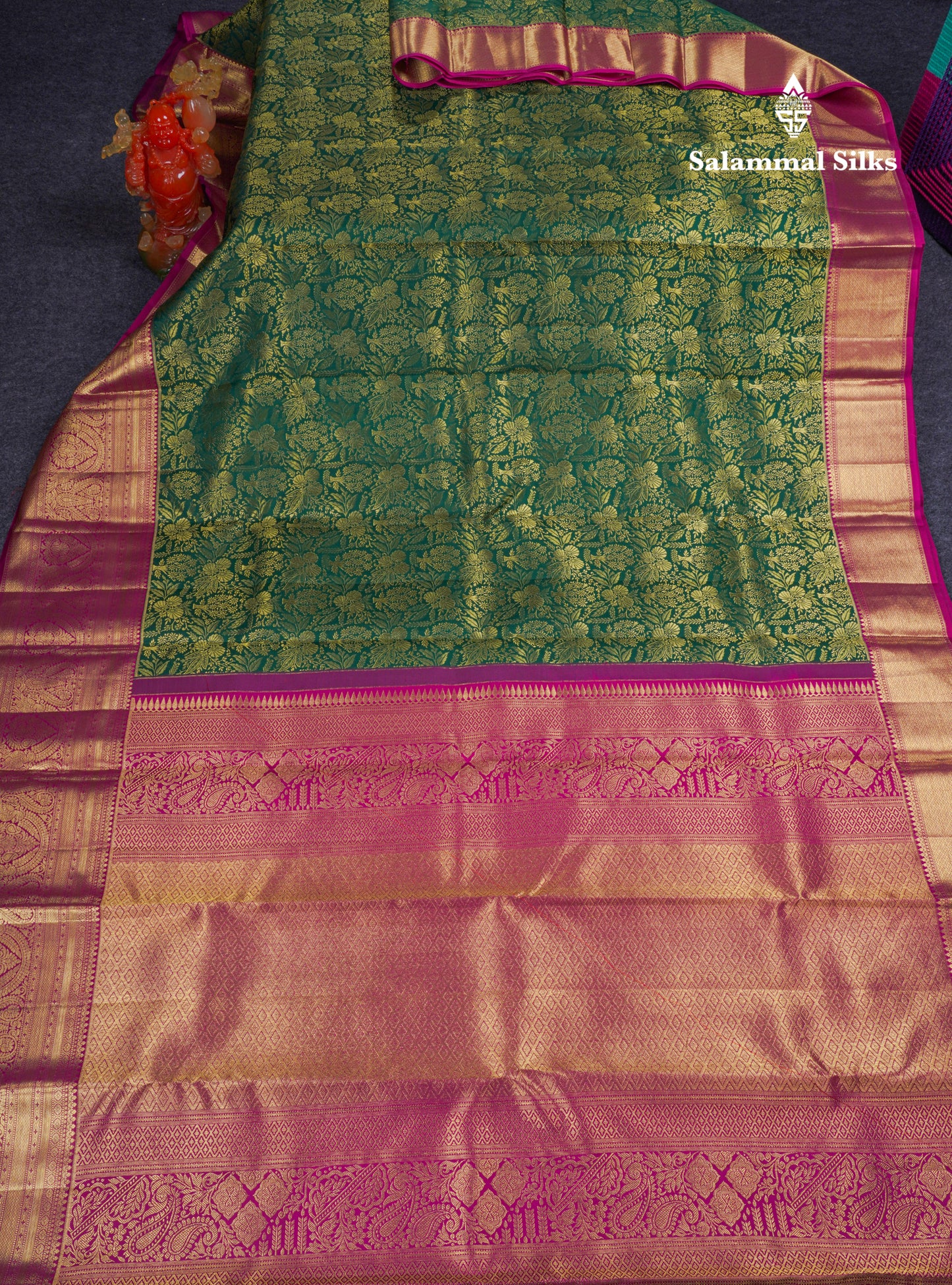 Beautiful Bottle Green Bridal Pure Kanjivaram Silk Saree With Contrast Magenta Traditional Border