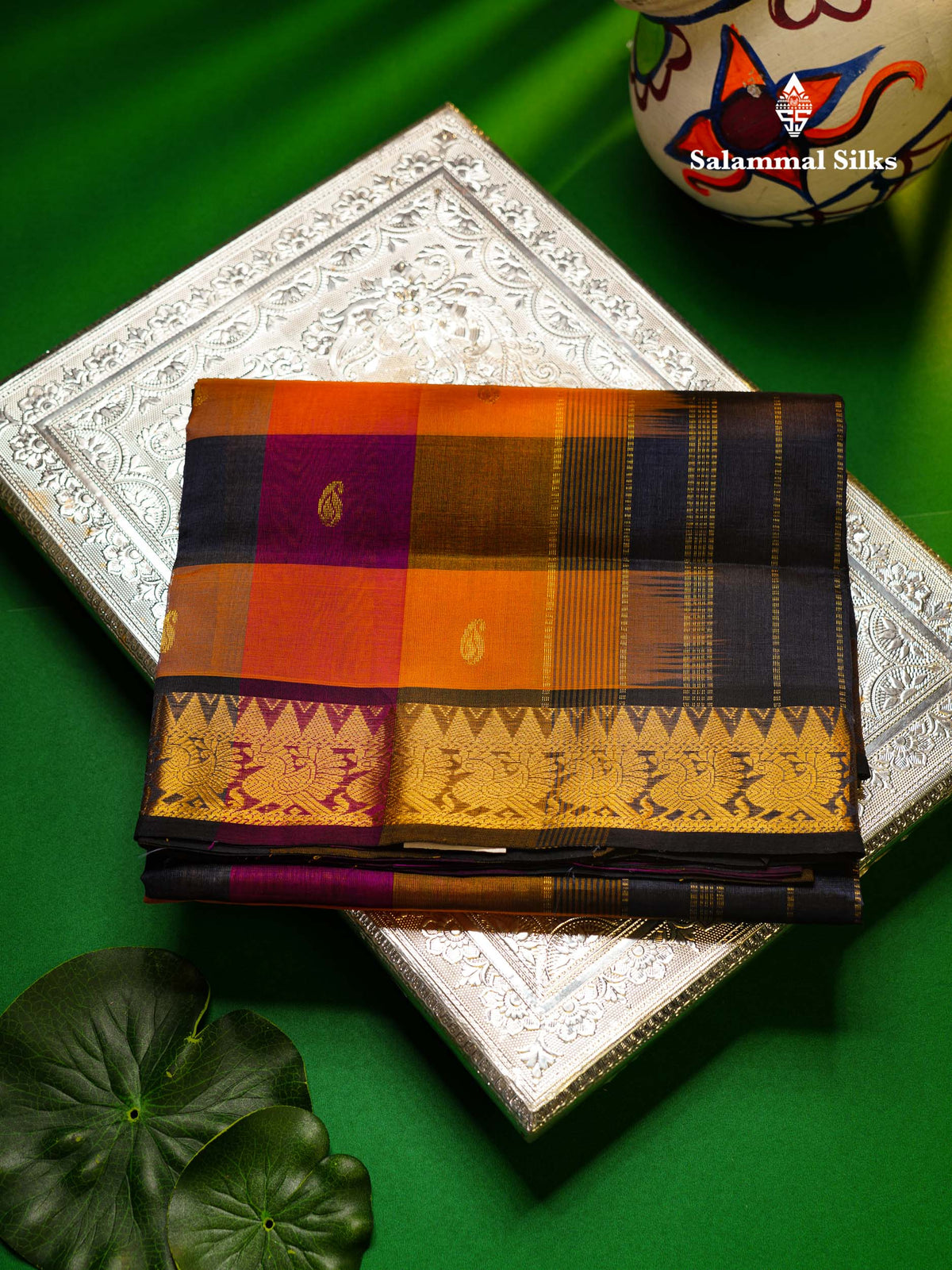 Beautiful Paalum Pazham Checks Pure Silk Cotton Saree With Contrast Dual Tone Navy Blue Blouse