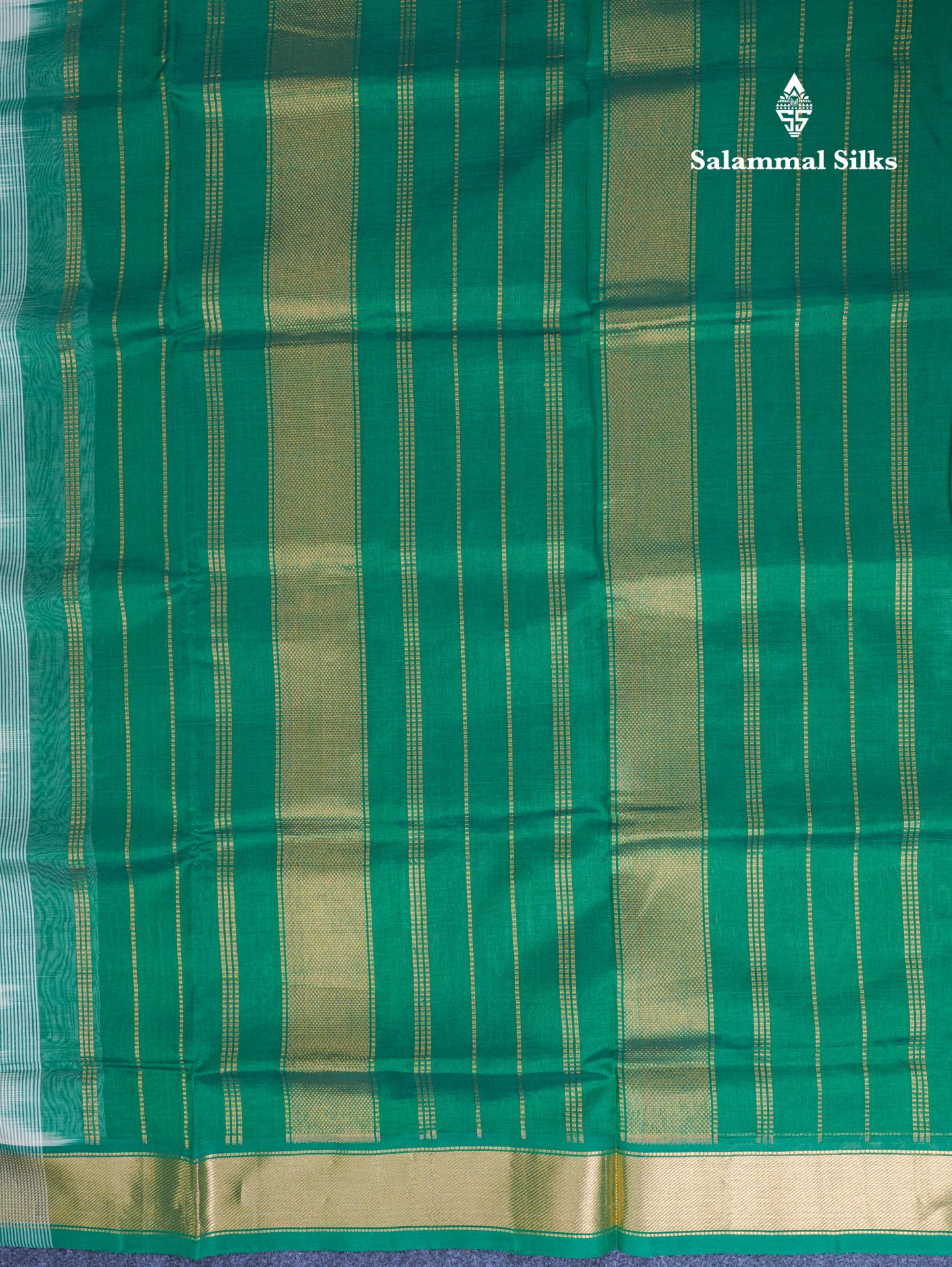 Half White Plain Pure Silk Cotton Saree With Contrast Bottle Green Blouse