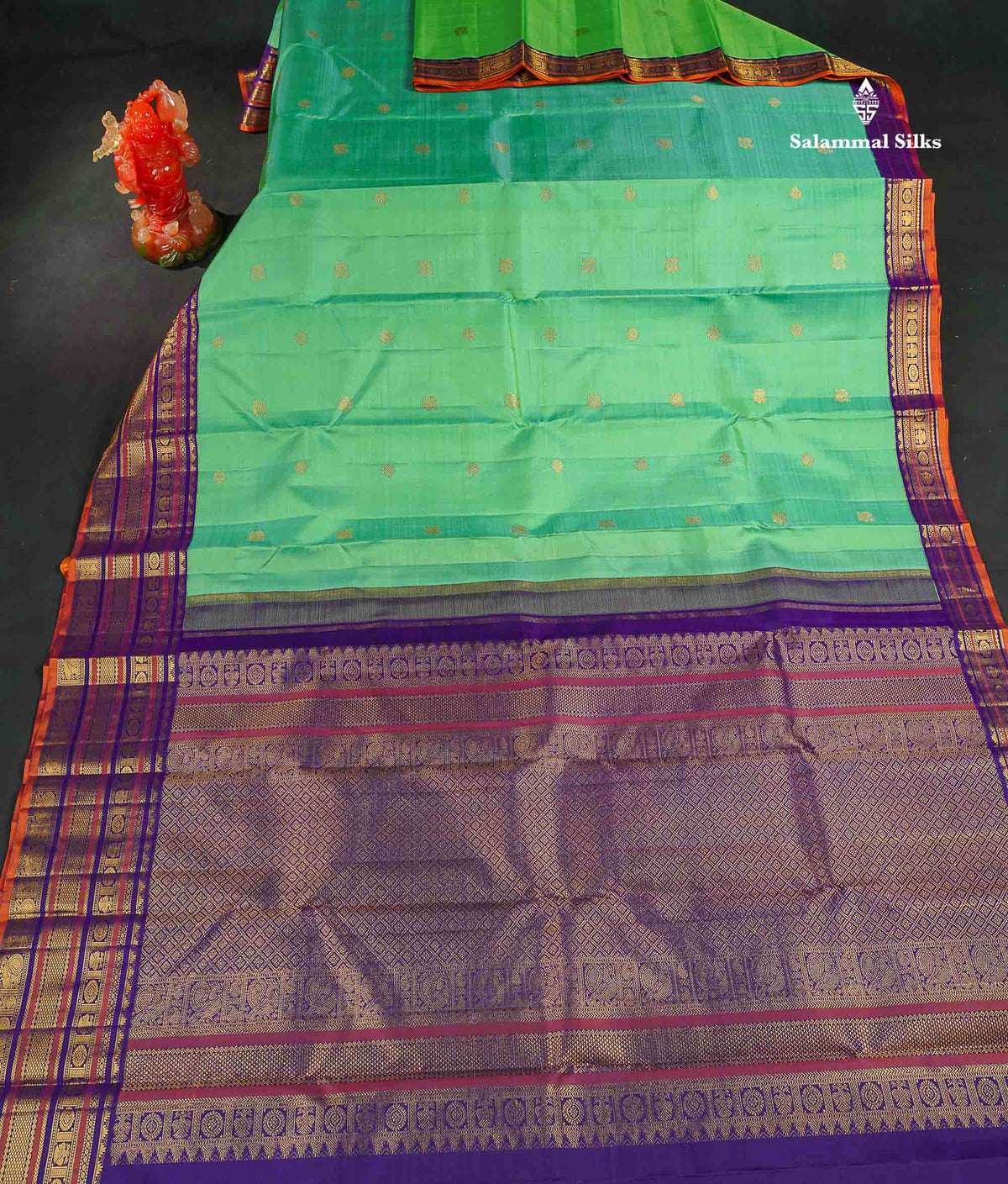 Korvai Pure Kanjivaram Silk Saree - Rexona Green Colour Body With Contrast Navy Blue Border