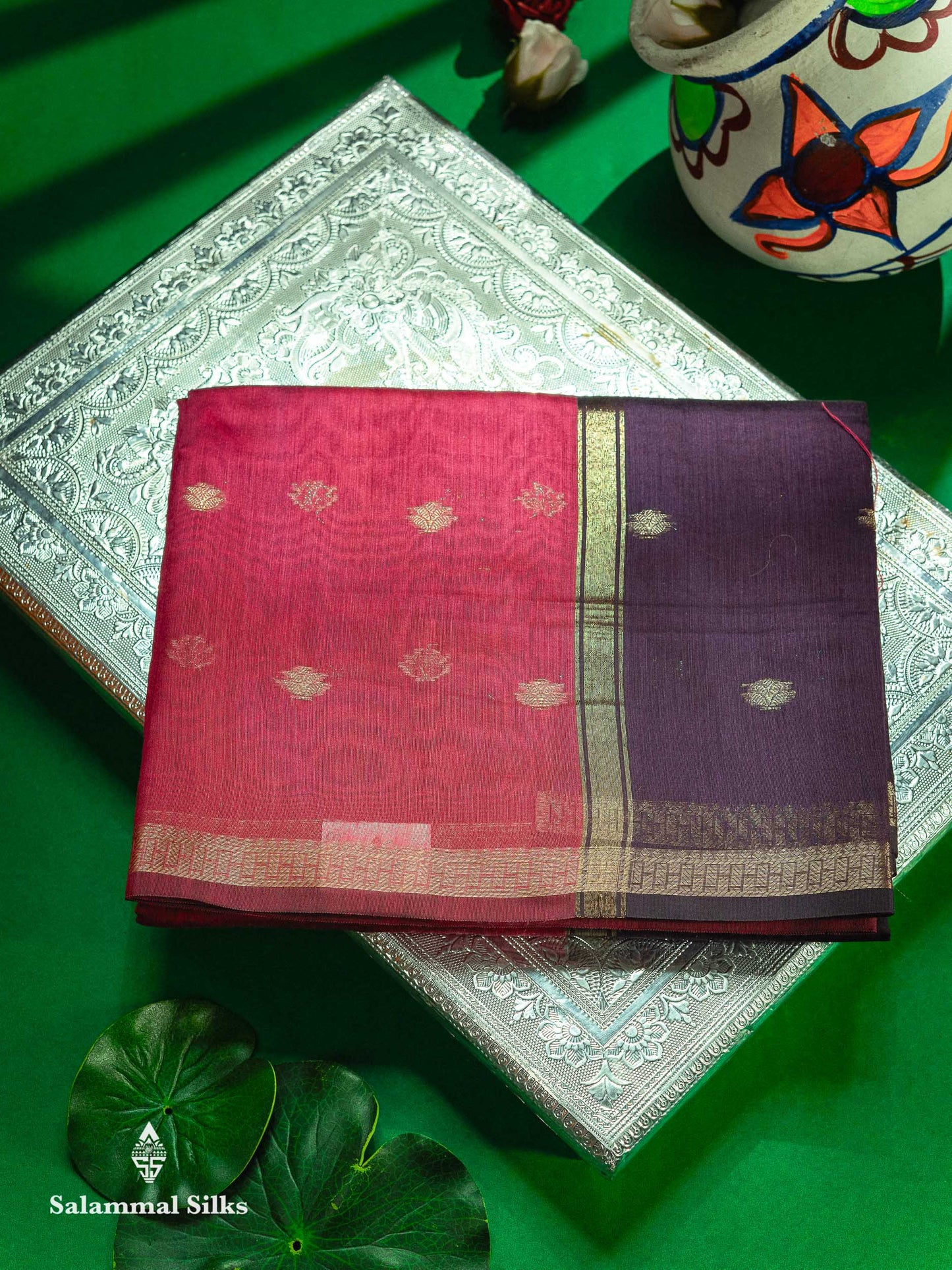 Beautiful Light Chocolate Maheshwar Cotton Saree With Contrast Light Lavender Blouse