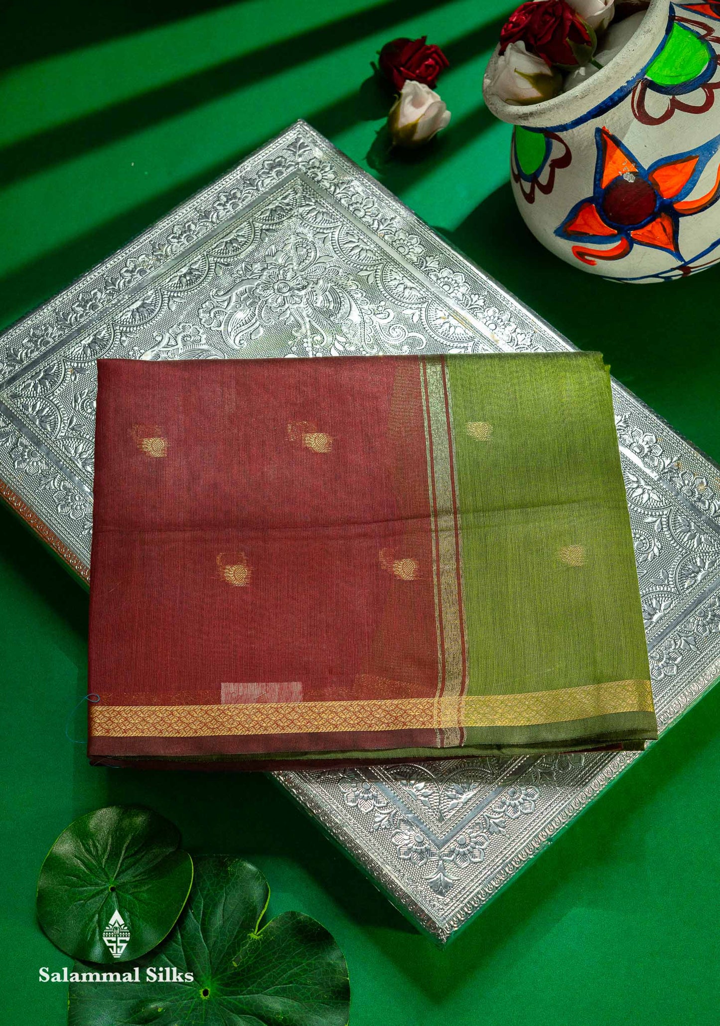 Beautiful Cream Grey Maheshwar Cotton Saree With Contrast Pink Blouse