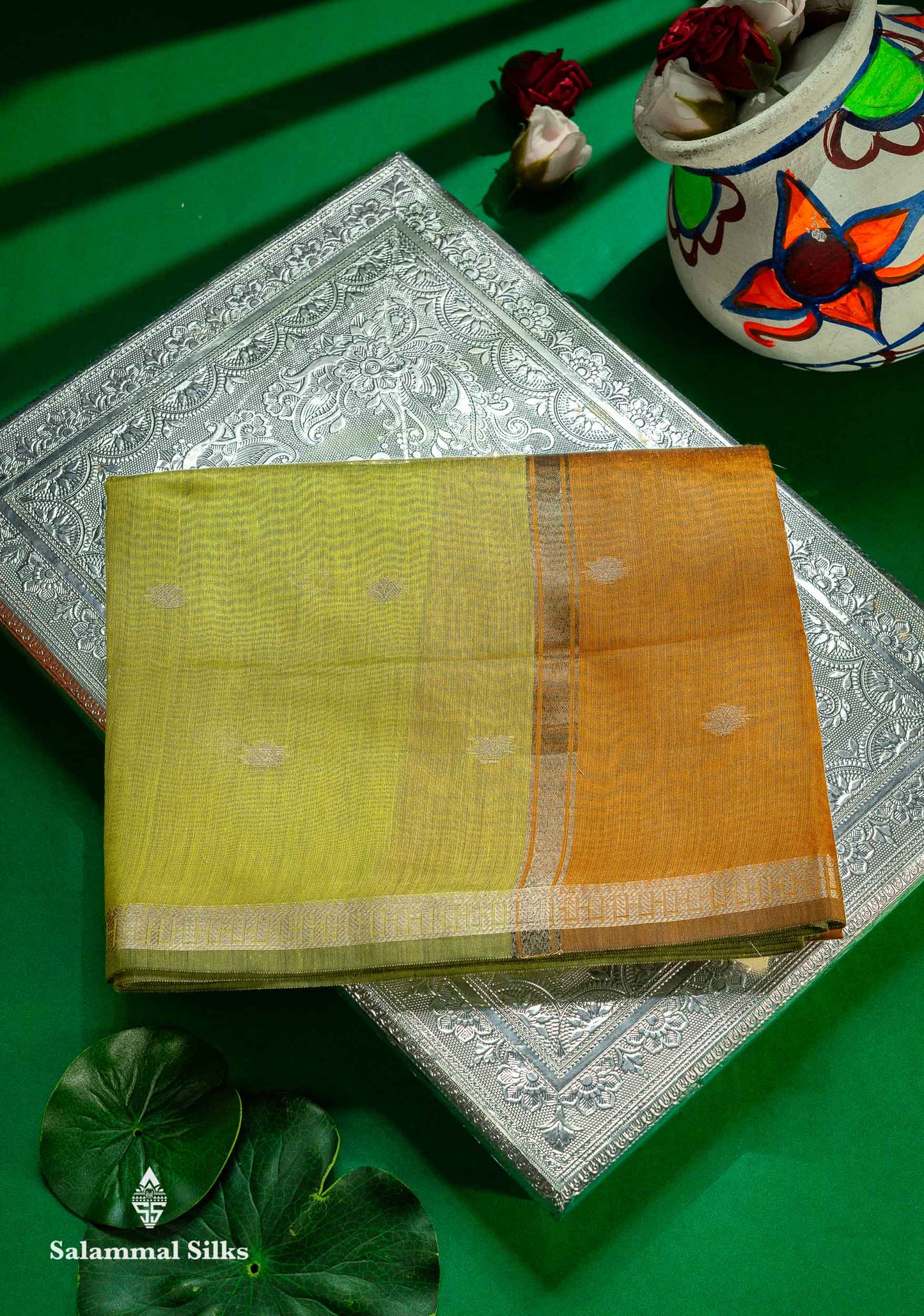 Beautiful Light Chocolate Maheshwar Cotton Saree With Contrast Light Lavender Blouse