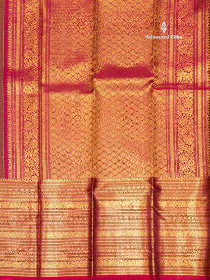 Kanjivaram Beautiful Green Pure Silk Saree With Arakku Colour Long Border
