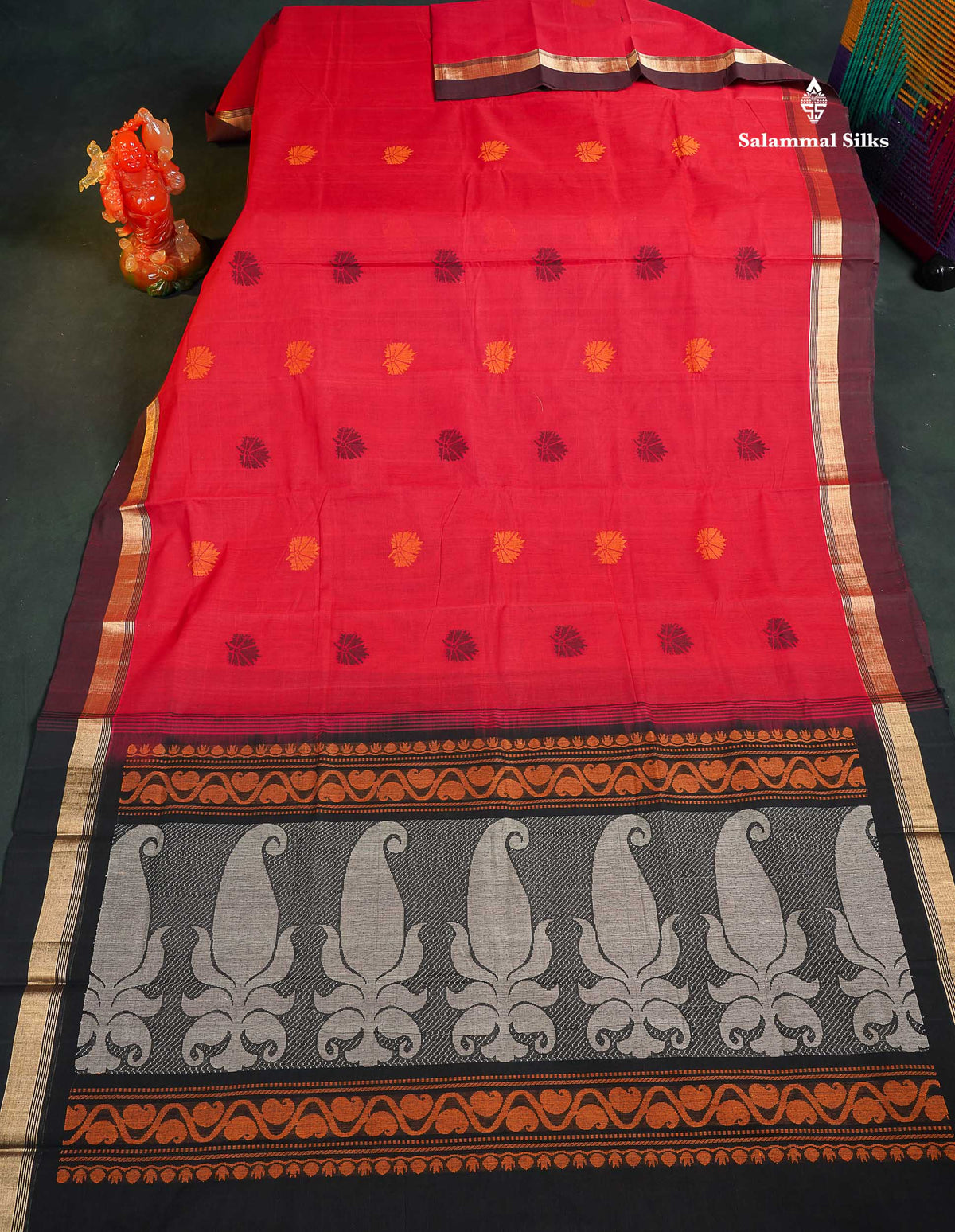Handloom Pure Cotton Saree -  Dual Tone Red Colour Body With Contrast Black Blouse 