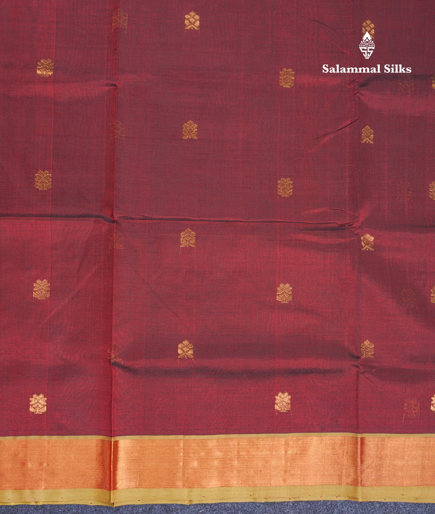Dark Maroon Pure Silk Cotton Saree With Contrast Parrot Green Blouse