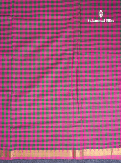 Bottle Green Plain Pure Silk Cotton Saree With Contrast Paalum Pazham Checks Blouse