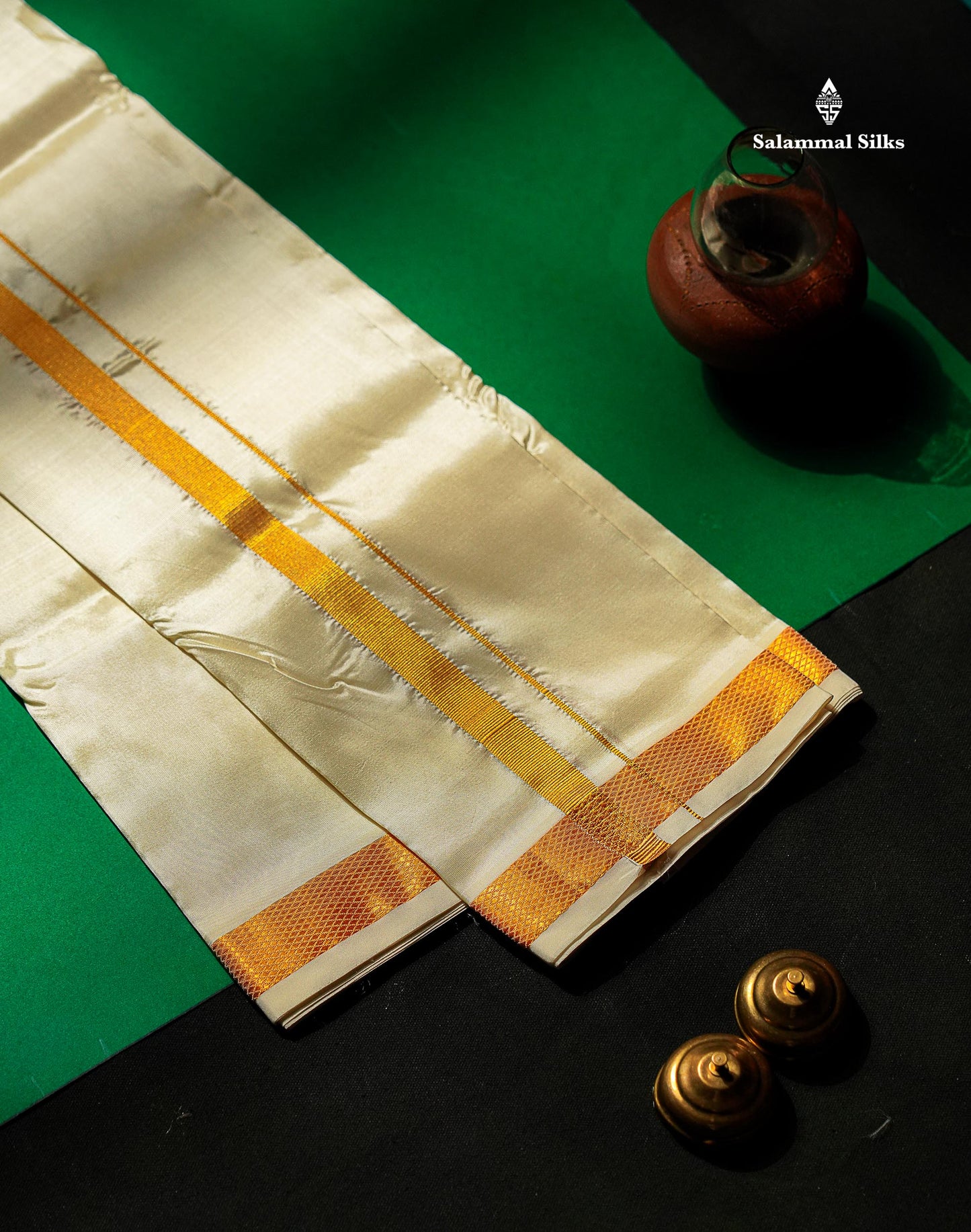 Asha Mix Dhoti - Cream White With Gold Zari Border | 8 Muzham 