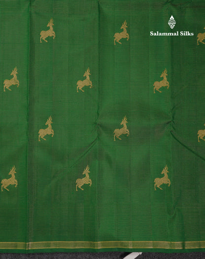 Beautiful Bottle Green Vaira Oosi Lines Pure Kanjivaram Silk Saree With Small Border