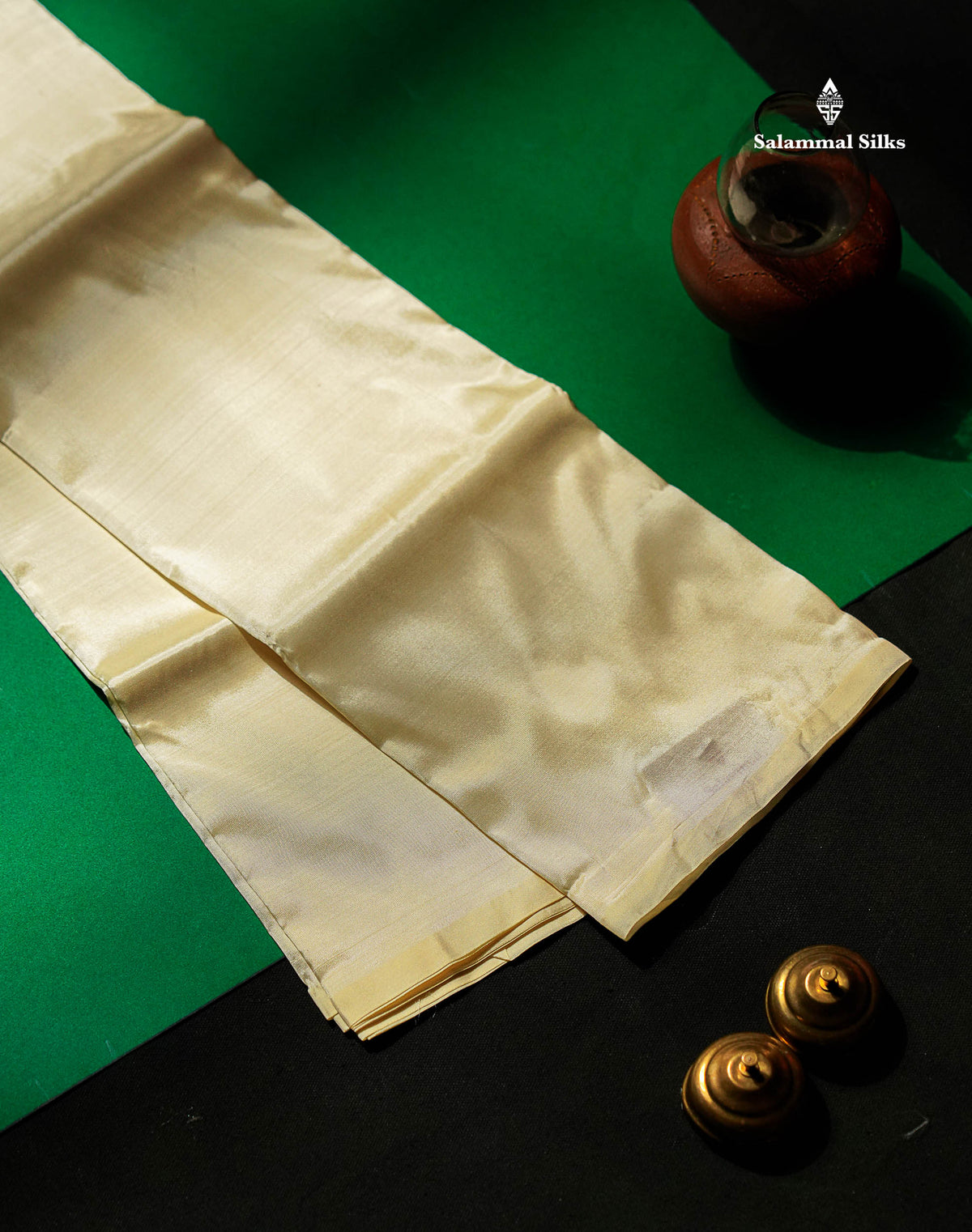 Beautiful Cream White Plain Asha Mix Shirt (2.50) Mtr
