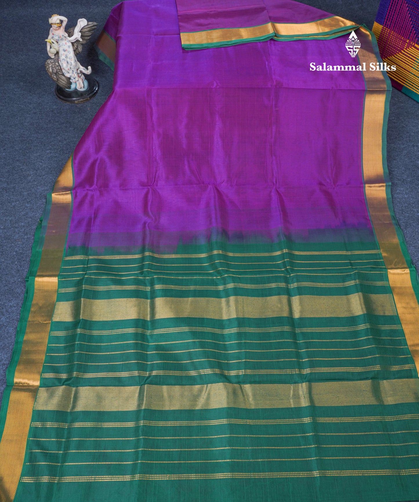 Dark Purple Plain Pure Silk Cotton Saree With Contrast Bottle Green Blouse