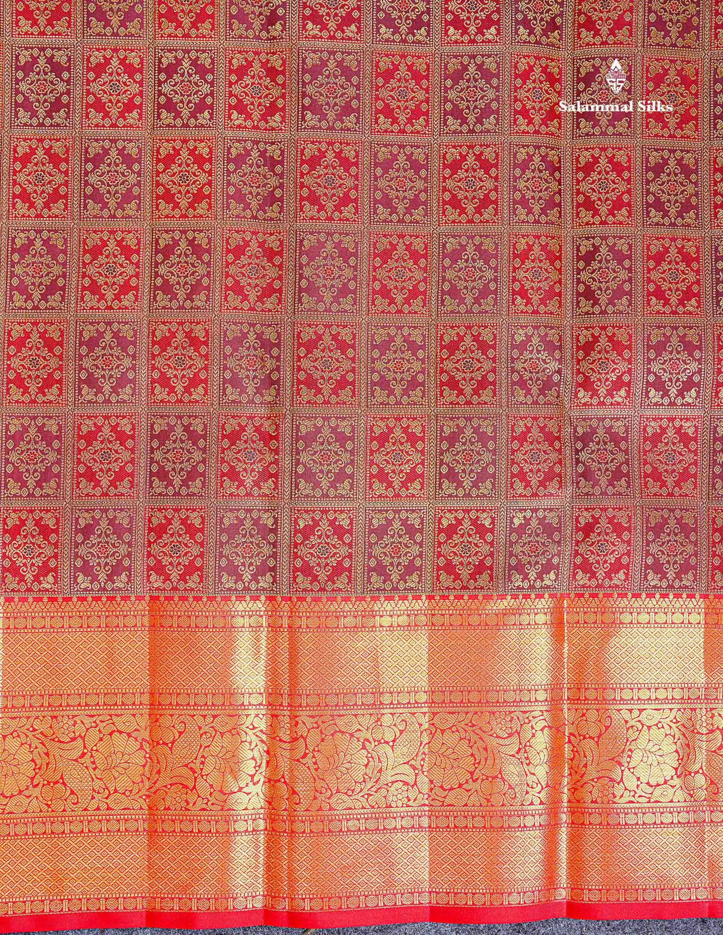 Bridal Pure Kanjivaram Silk Saree - Maroon Colour Body With Contrast Chilly Red Traditional Evening Morning Border